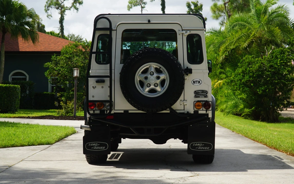 1997 Land Rover Defender 90 - Image 25 of 31