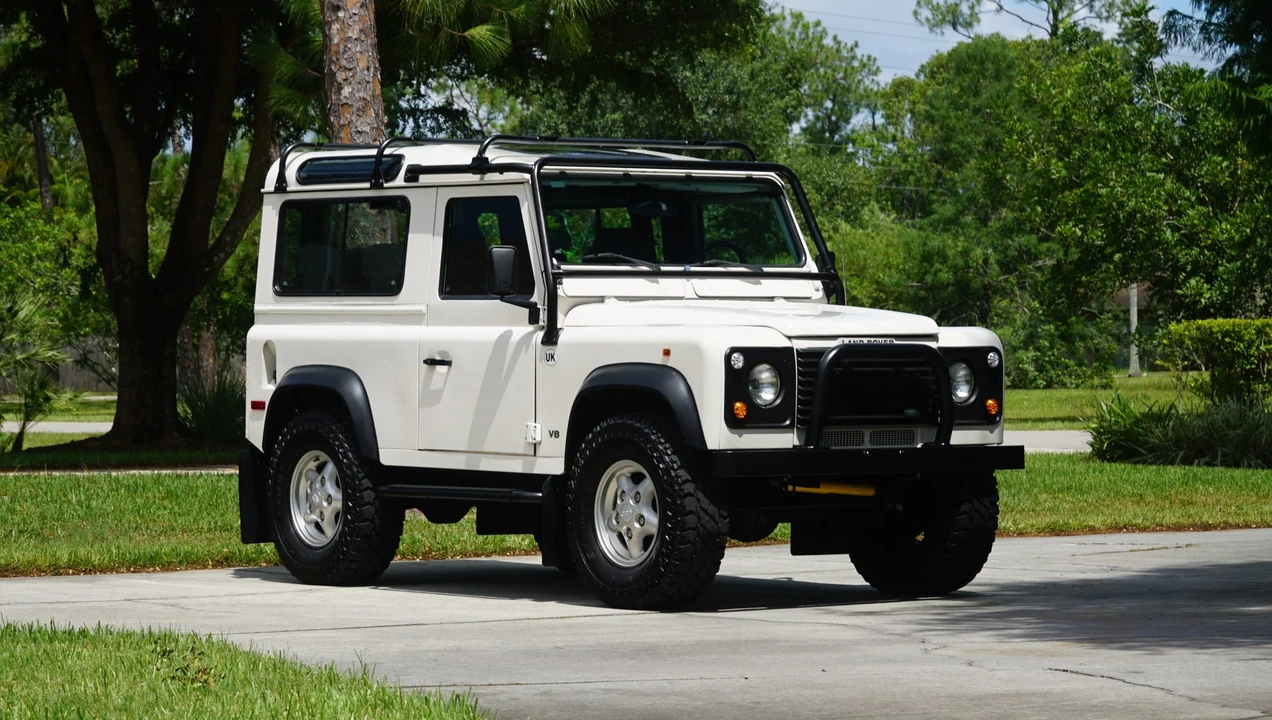 1997 Land Rover Defender 90 - Image 15 of 31