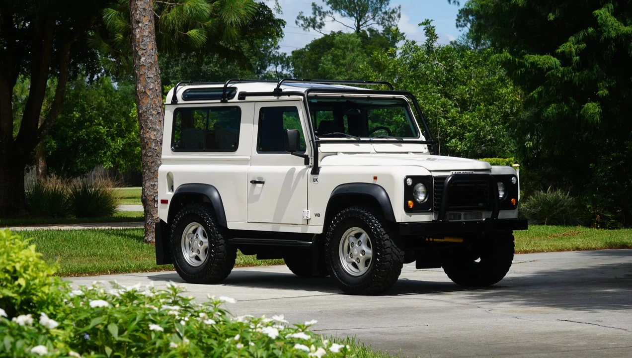 1997 Land Rover Defender 90 - Image 16 of 31