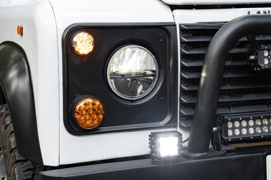 1997 Land Rover Defender 90 - Image 12 of 31