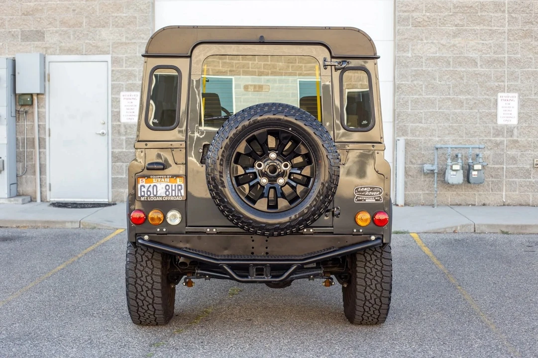 1997 Land Rover Defender 90 - Image 9 of 31