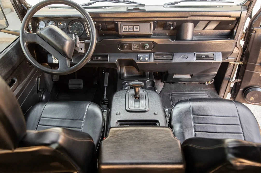 1997 Land Rover Defender 90 - Image 16 of 31