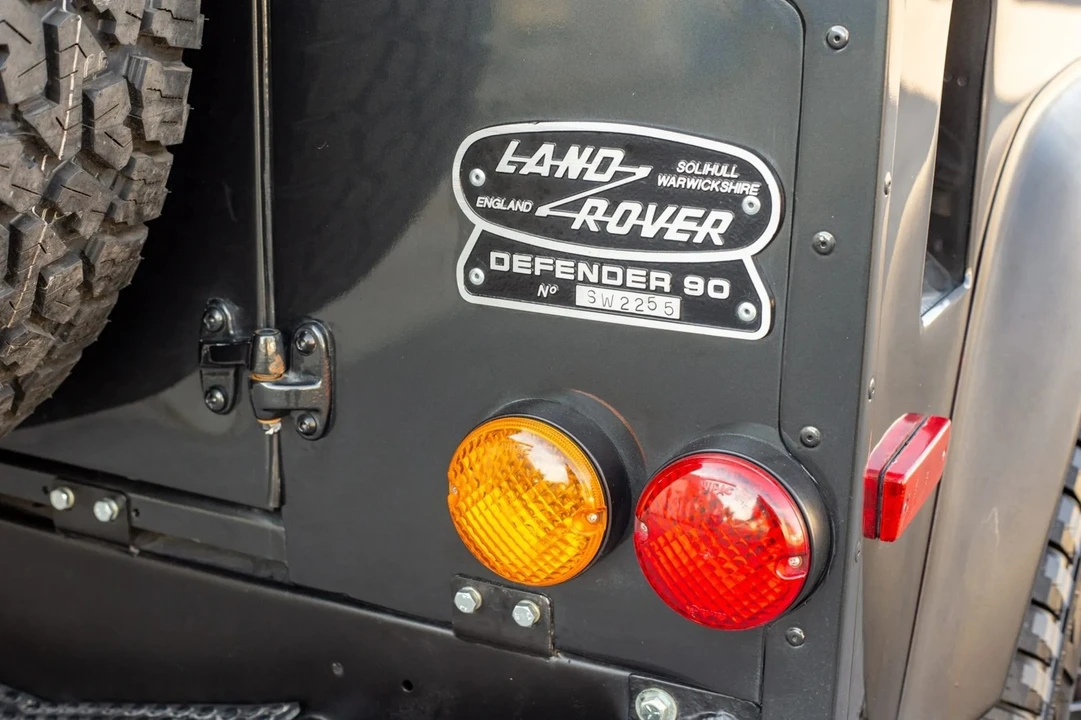 1997 Land Rover Defender 90 - Image 14 of 31