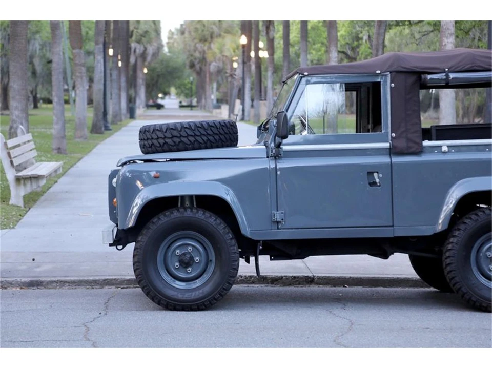 1997 Land Rover Defender 90 - Image 17 of 31