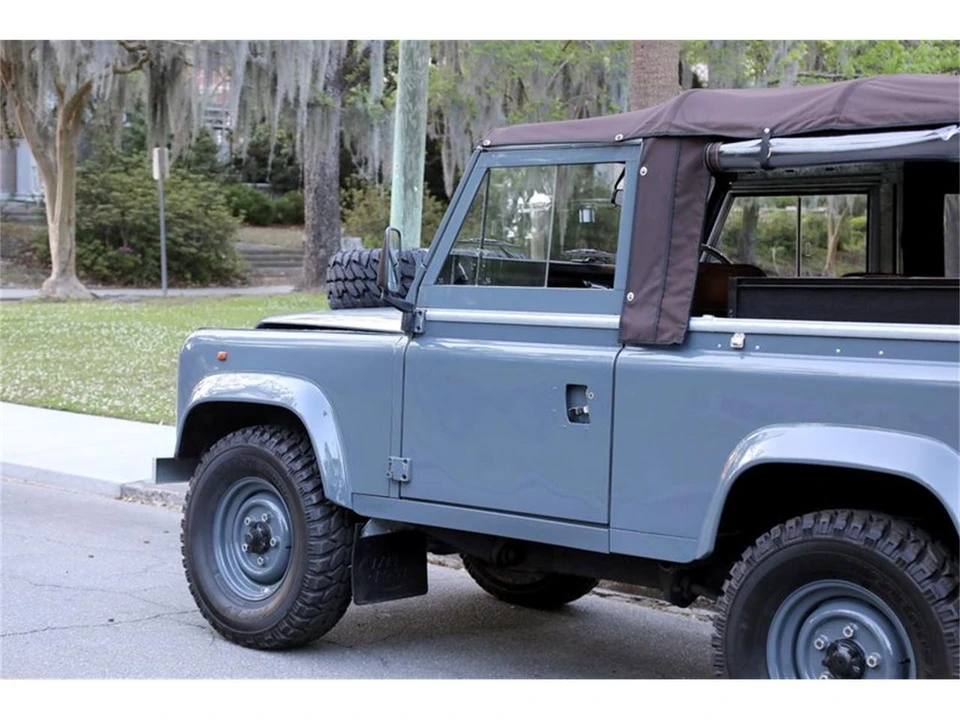 1997 Land Rover Defender 90 - Image 14 of 31