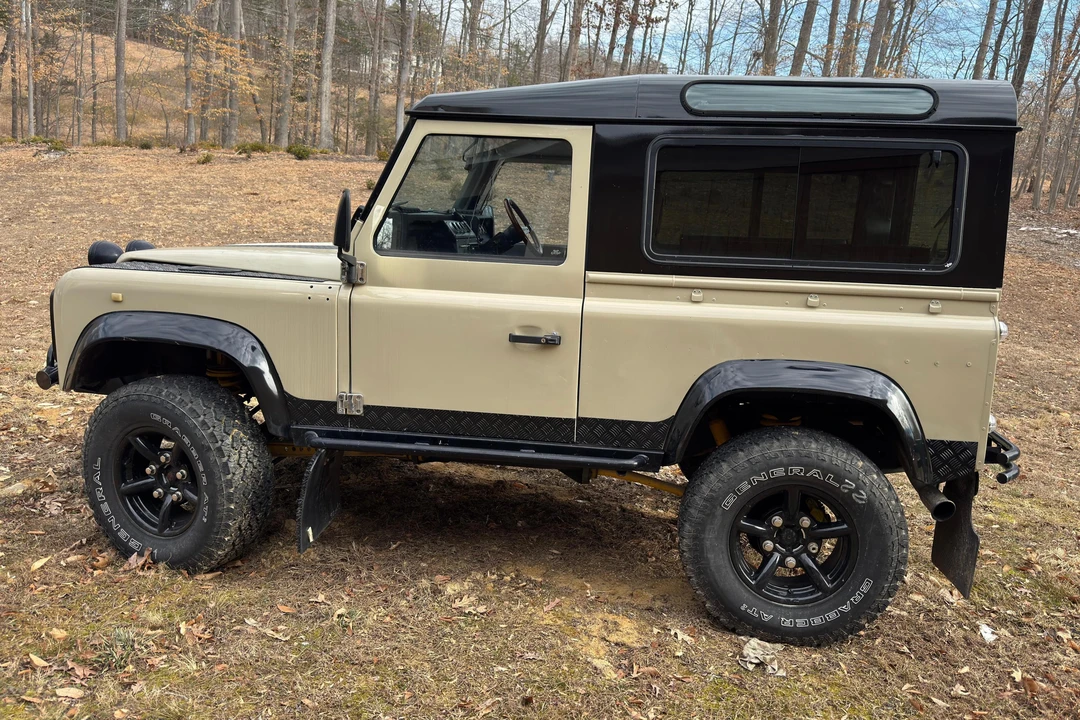 1997 Land Rover Defender 90 - Image 4 of 31