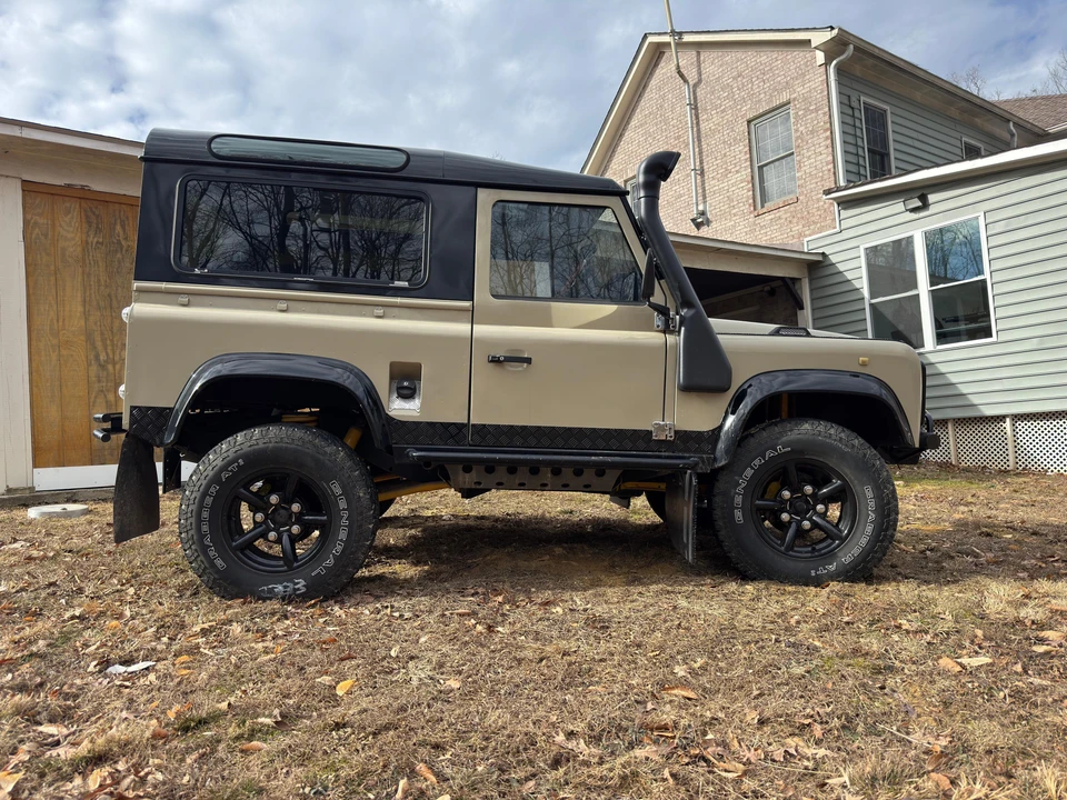 1997 Land Rover Defender 90 - Image 11 of 31