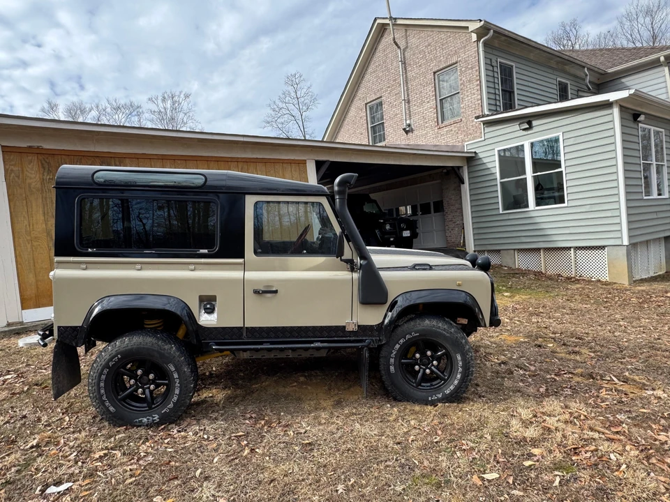 1997 Land Rover Defender 90 - Image 15 of 31