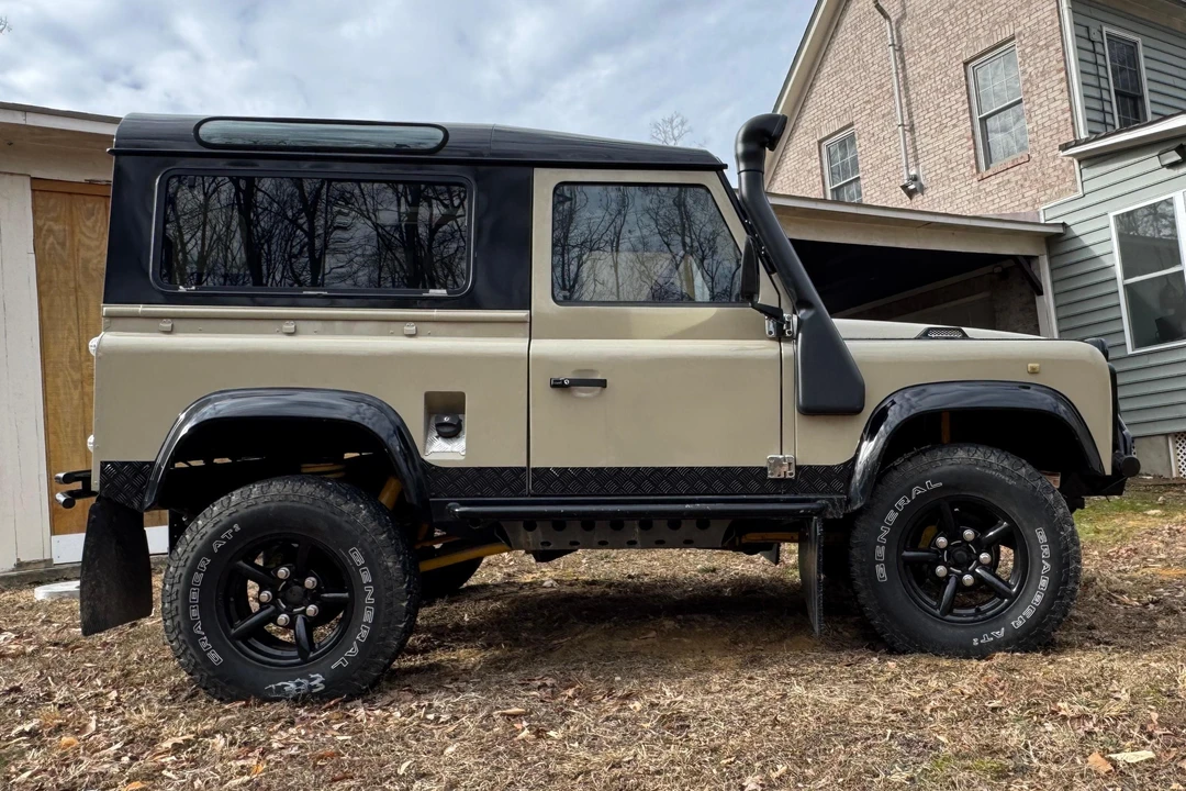 1997 Land Rover Defender 90 - Image 3 of 31