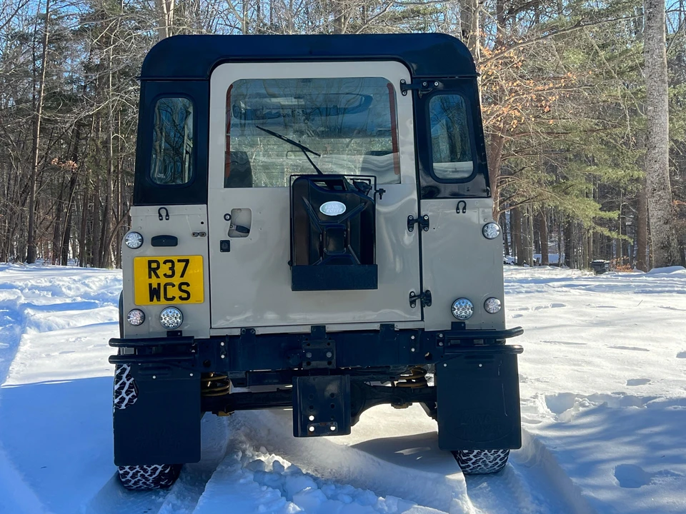 1997 Land Rover Defender 90 - Image 9 of 31