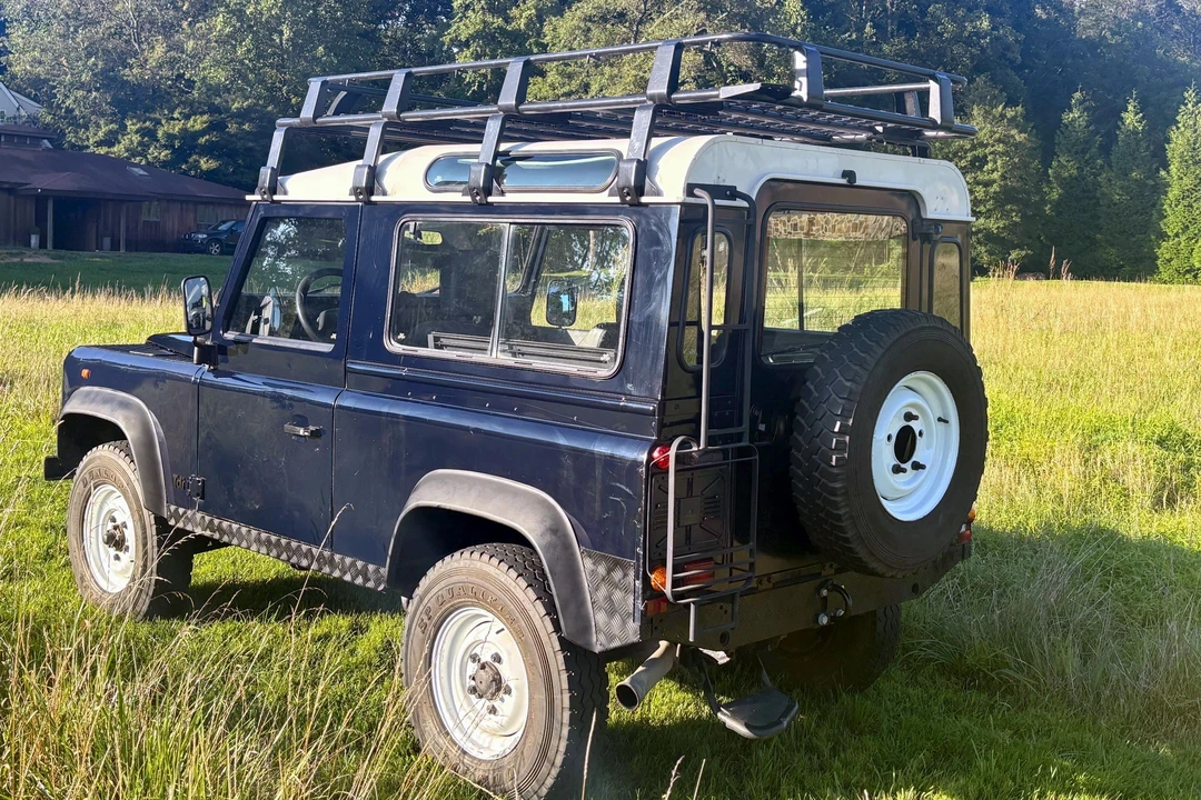 1997 Land Rover Defender 90 - Image 5 of 31