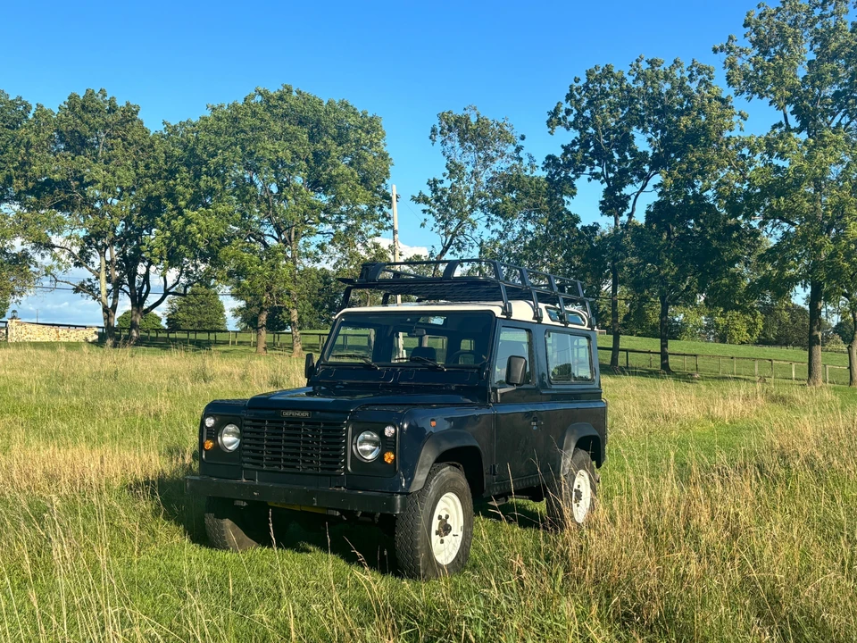 1997 Land Rover Defender 90 - Image 9 of 31