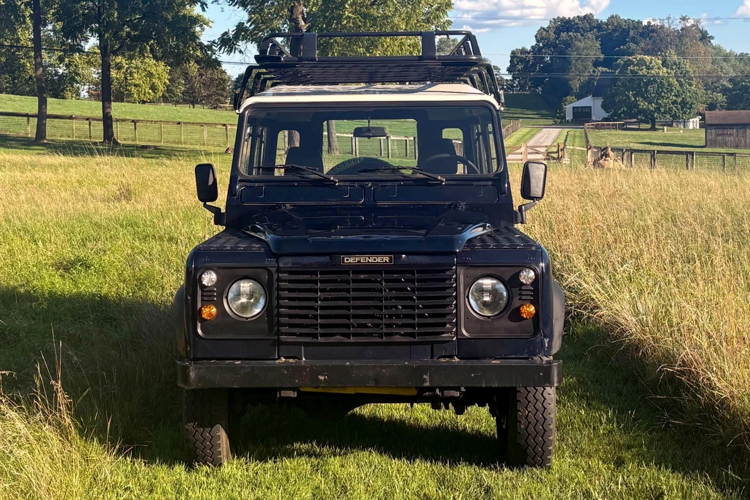 1997 Land Rover Defender 90 - Image 2 of 31