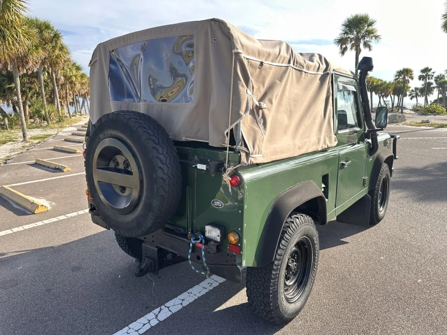 1997 Land Rover Defender 90 - Image 16 of 31