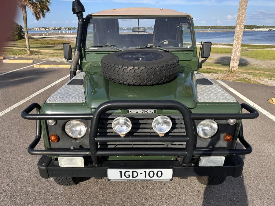 1997 Land Rover Defender 90 - Image 10 of 31