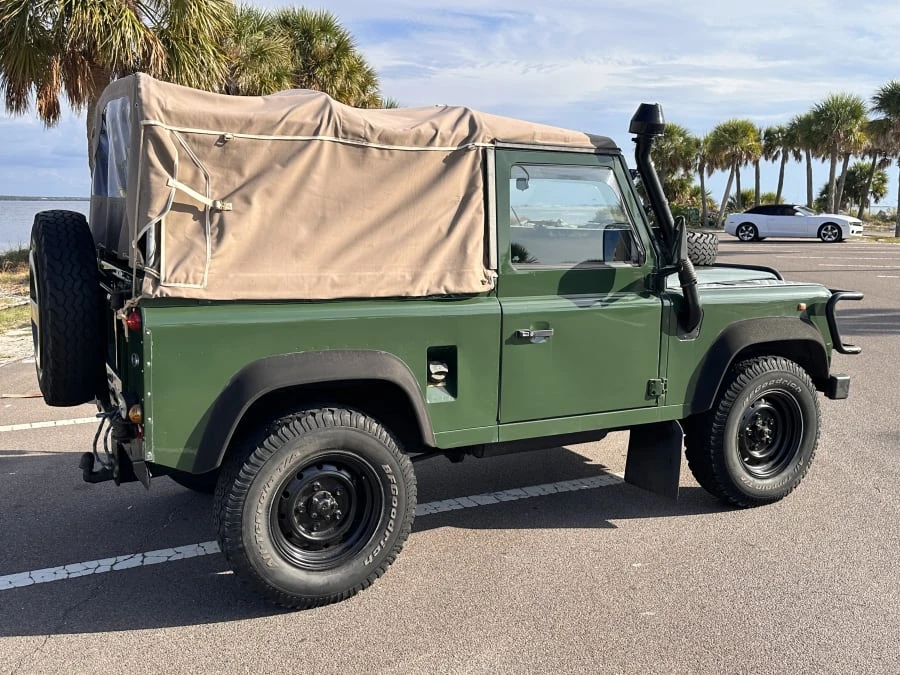1997 Land Rover Defender 90 - Image 6 of 31