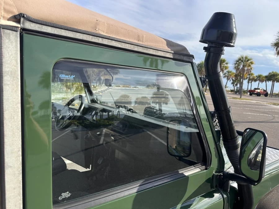 1997 Land Rover Defender 90 - Image 24 of 31
