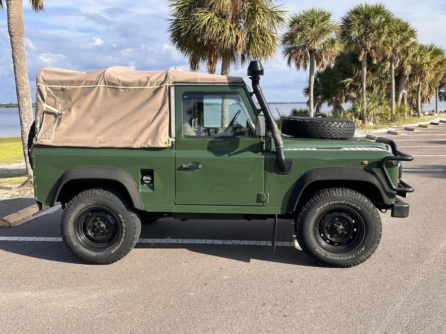 1997 Land Rover Defender 90 - Image 19 of 31