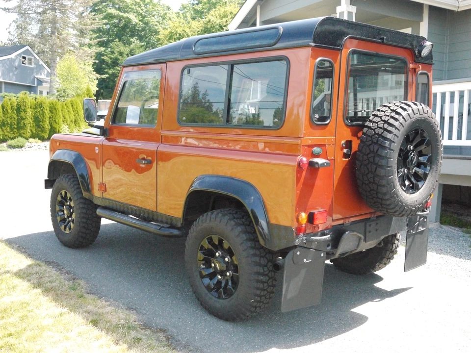 1997 Land Rover Defender 90 - Image 8 of 31
