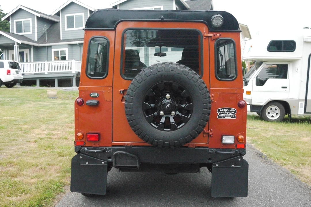 1997 Land Rover Defender 90 - Image 5 of 31