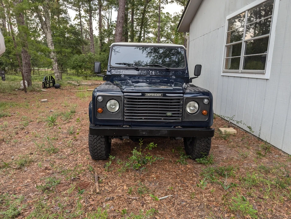 1997 Land Rover Defender 90 - Image 6 of 31