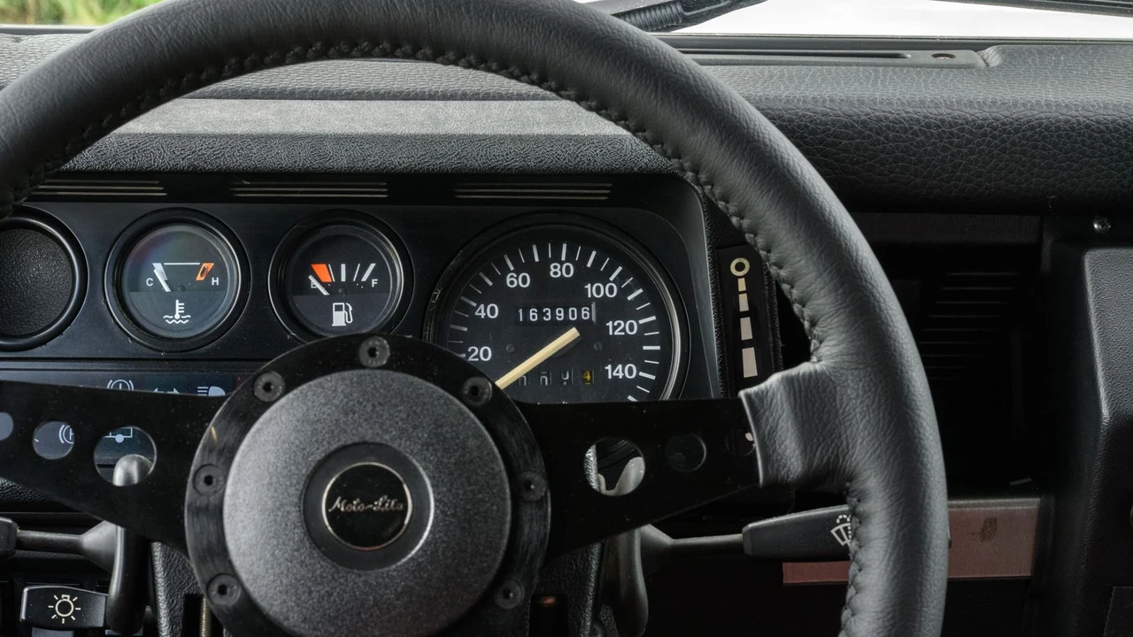 1997 Land Rover Defender 90 - Image 20 of 28