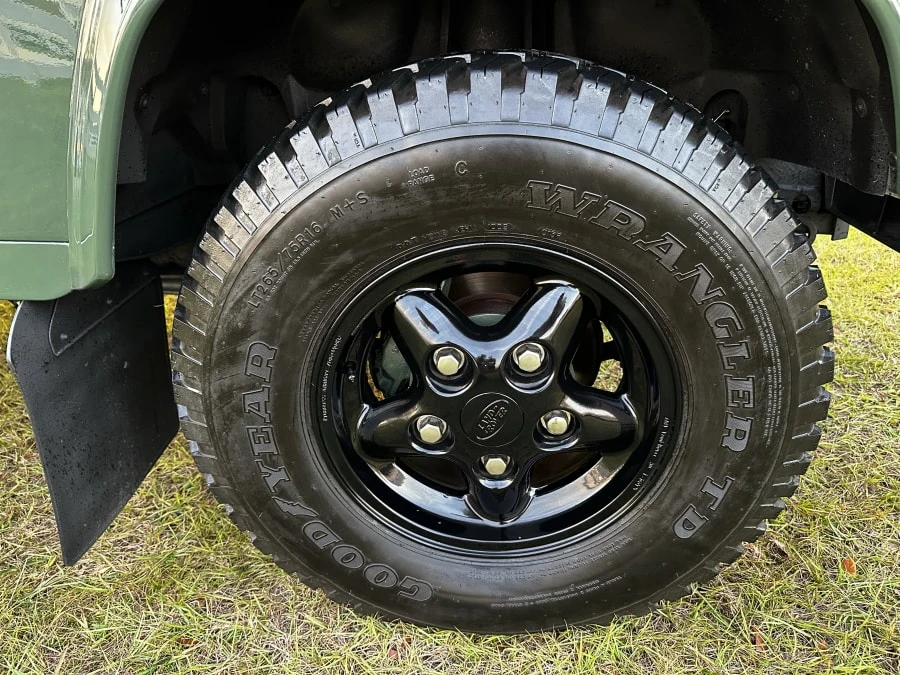 1997 Land Rover Defender 90 - Image 31 of 31