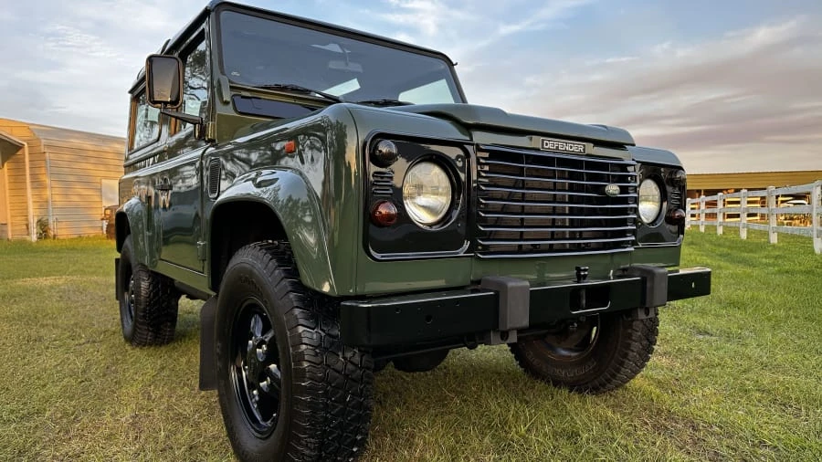 1997 Land Rover Defender 90 - Image 6 of 31