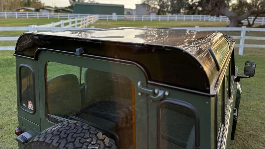 1997 Land Rover Defender 90 - Image 7 of 31
