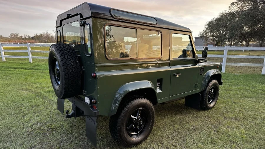 1997 Land Rover Defender 90 - Image 12 of 31