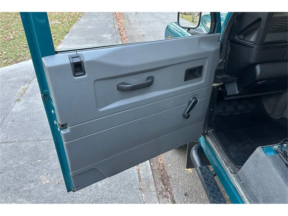 1997 Land Rover Defender 90 - Image 28 of 31