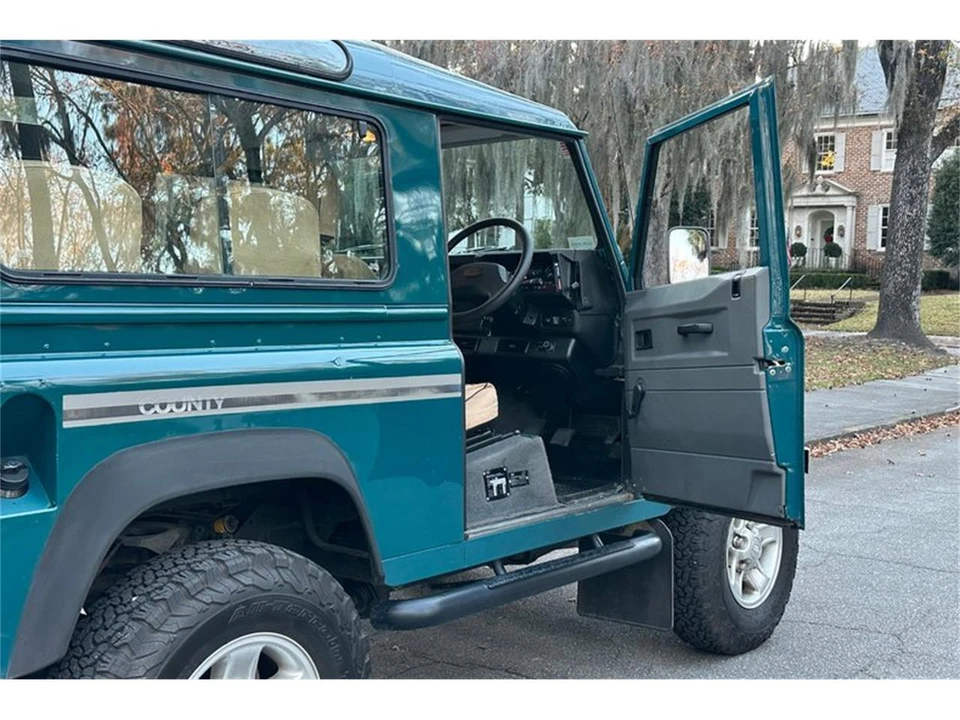 1997 Land Rover Defender 90 - Image 17 of 31