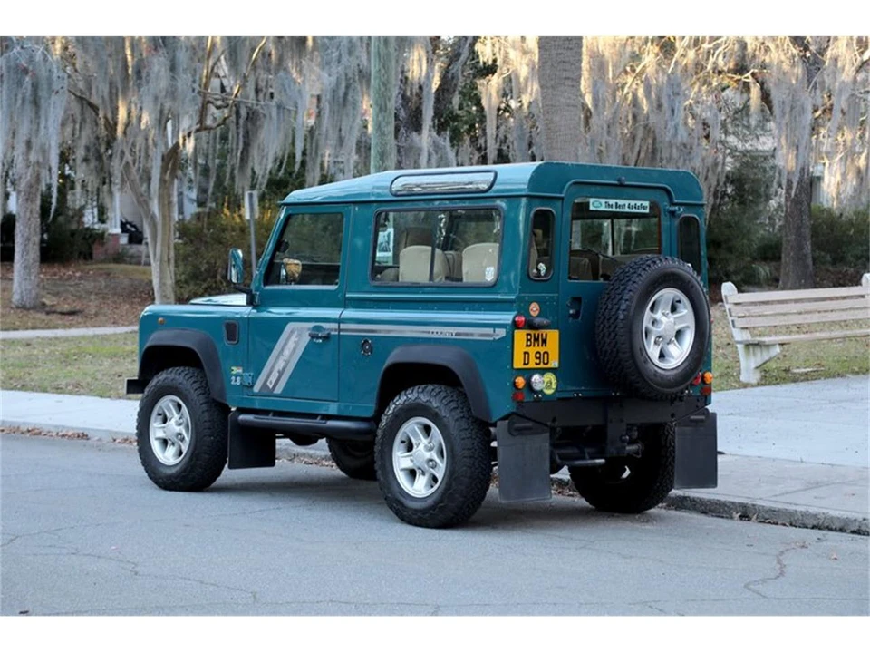 1997 Land Rover Defender 90 - Image 6 of 31
