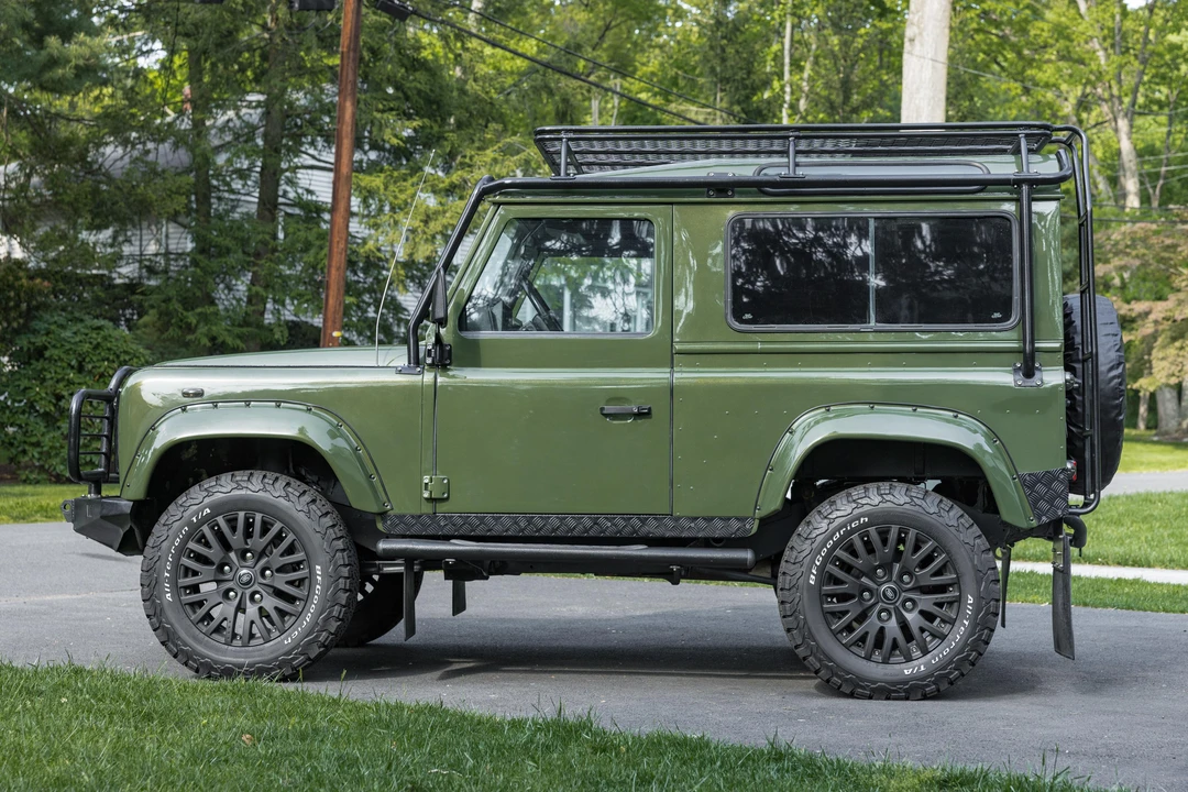 1997 Land Rover Defender 90 - Image 7 of 31