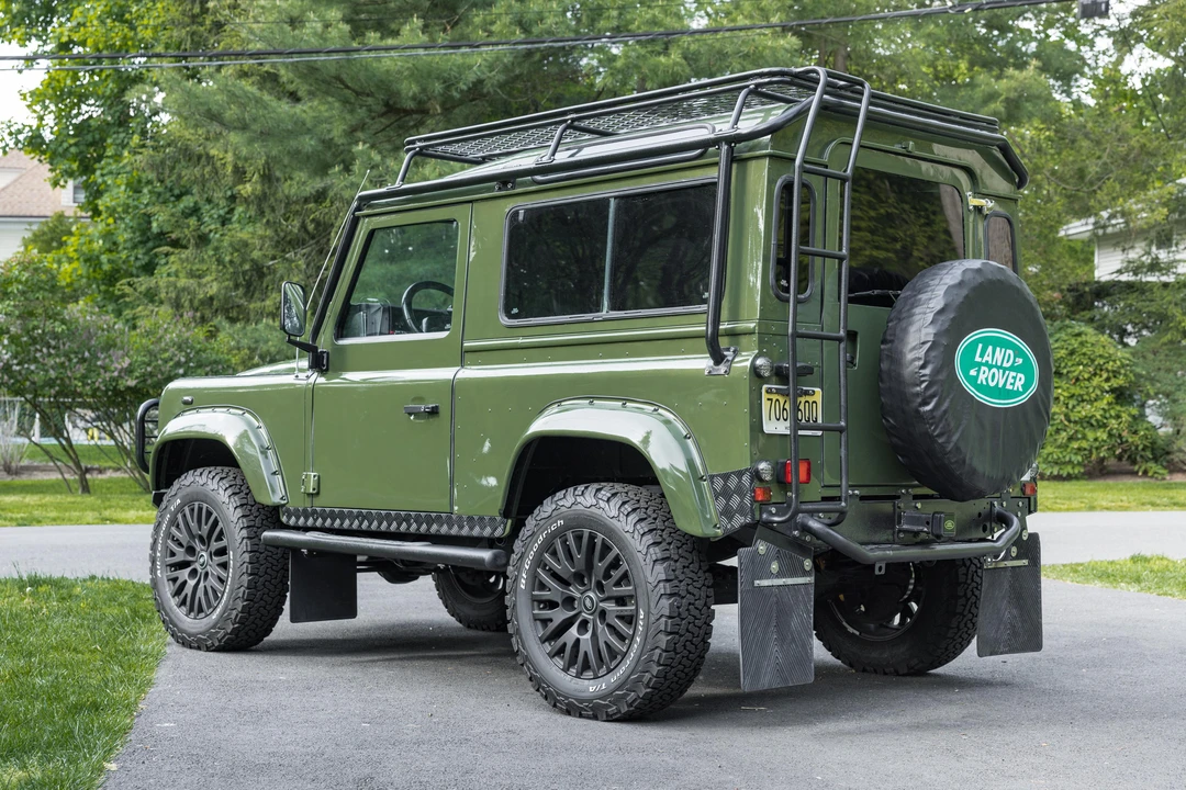 1997 Land Rover Defender 90 - Image 8 of 31