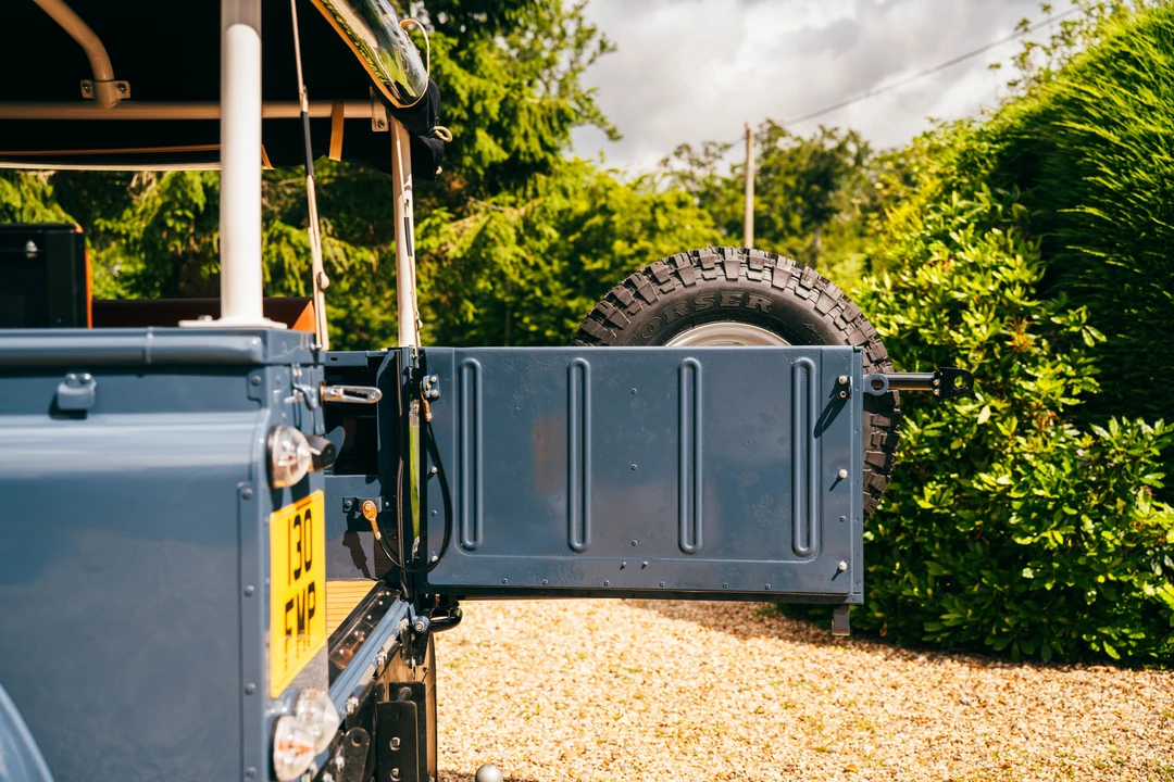 1997 Land Rover Defender 90 - Image 14 of 31