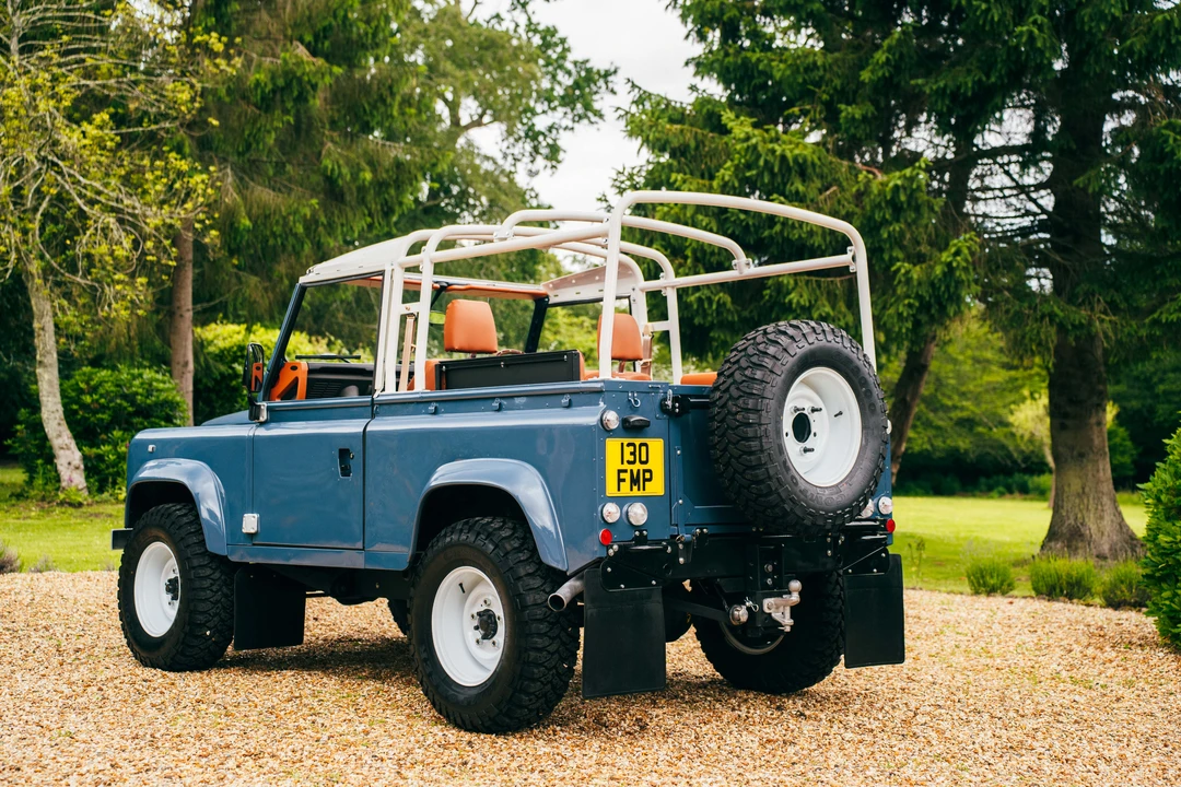 1997 Land Rover Defender 90 - Image 5 of 31
