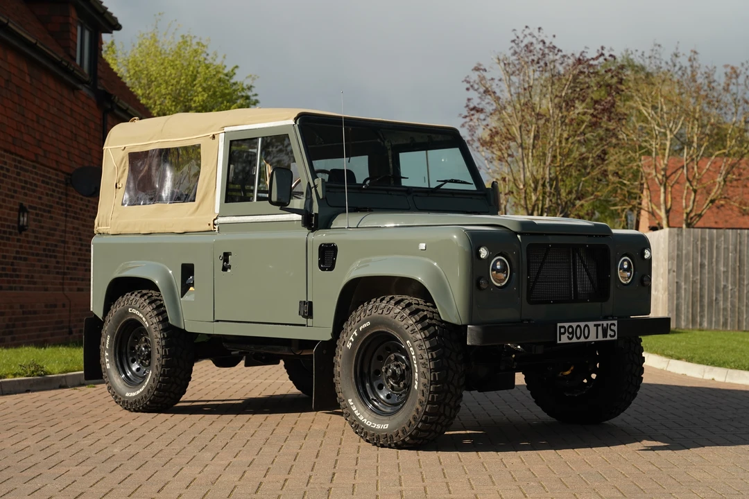 1997 Land Rover Defender 90 - Image 13 of 31