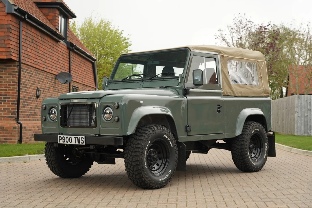 1997 Land Rover Defender 90 - Image 19 of 31