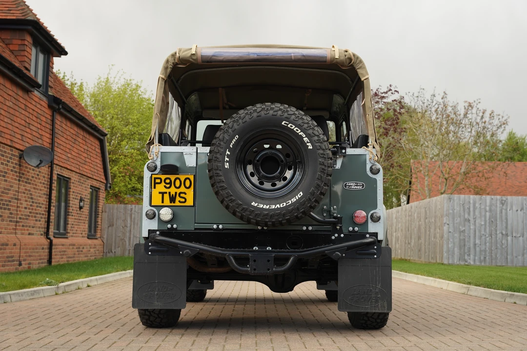 1997 Land Rover Defender 90 - Image 16 of 31
