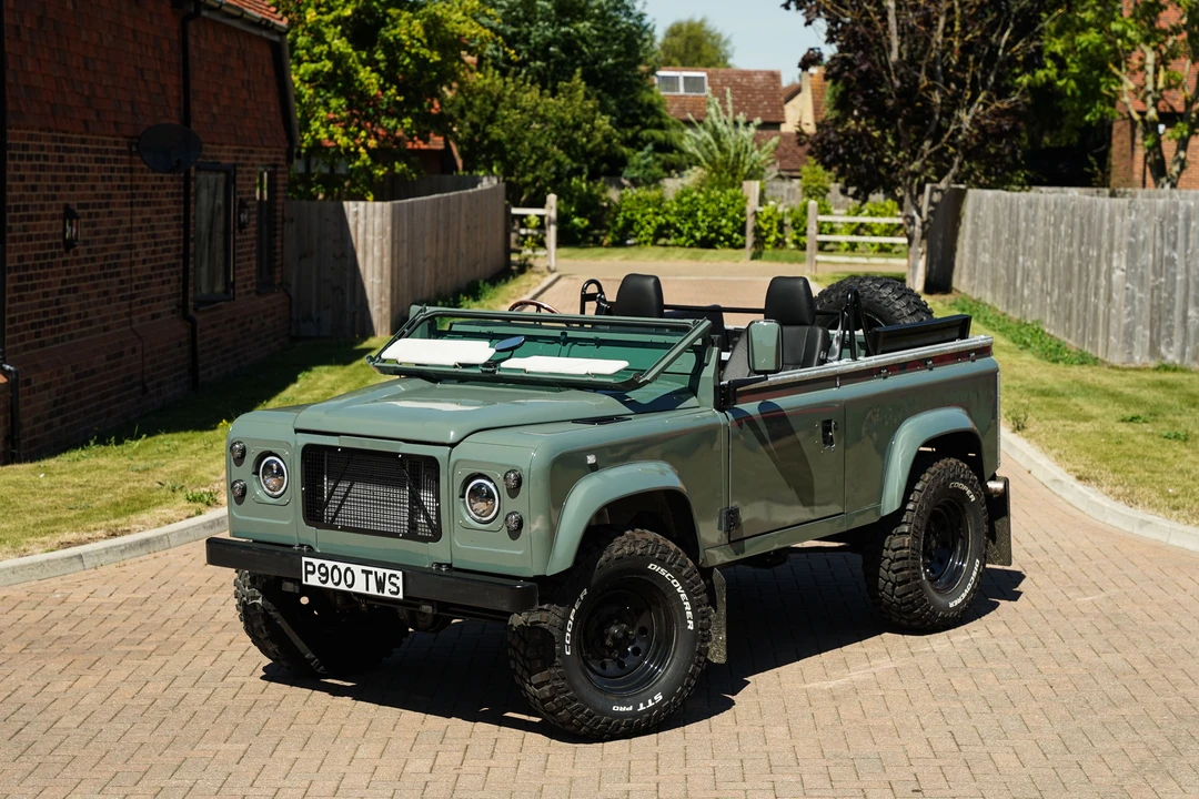 1997 Land Rover Defender 90 - Image 3 of 31