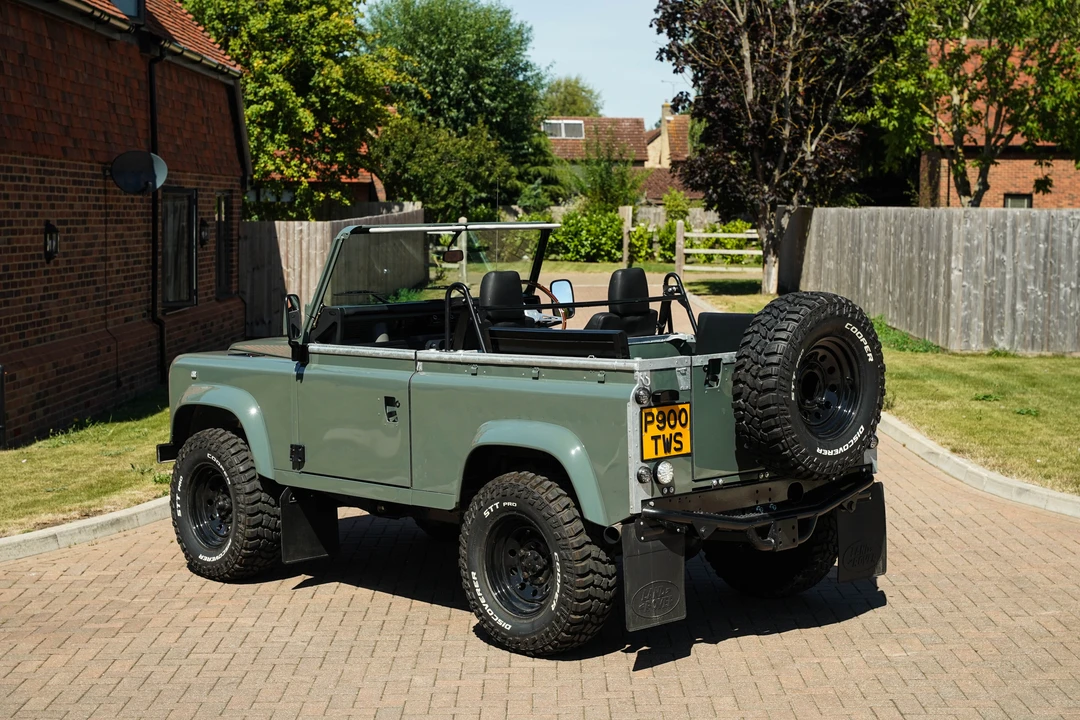 1997 Land Rover Defender 90 - Image 5 of 31
