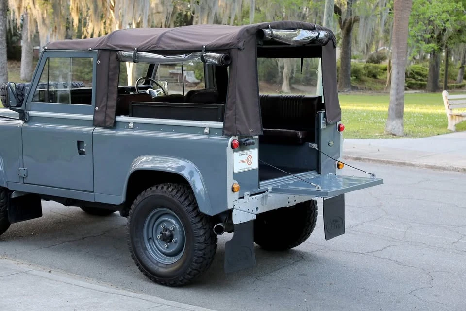 1997 Land Rover Defender 90 - Image 10 of 20