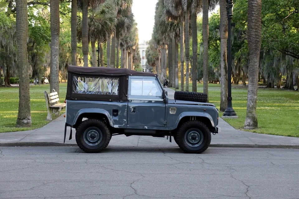 1997 Land Rover Defender 90 - Image 2 of 20