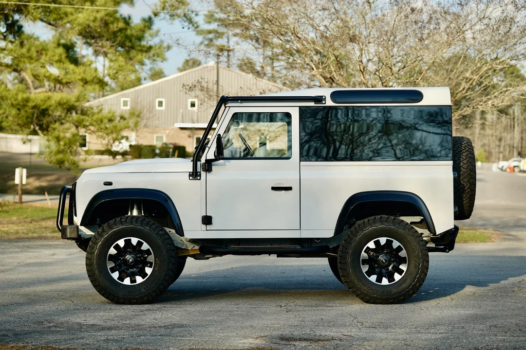 1997 Land Rover Defender 90 - Image 14 of 31