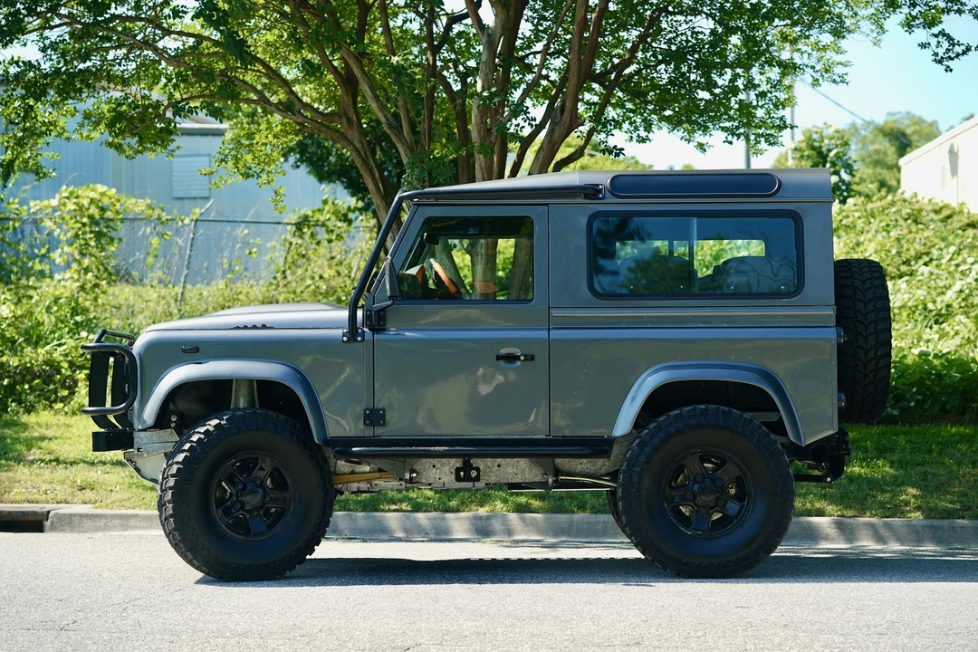 1997 Land Rover Defender 90 - Image 15 of 31