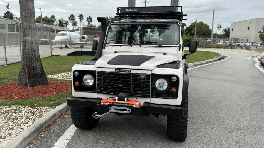 1997 Land Rover Defender 90 - Image 4 of 31