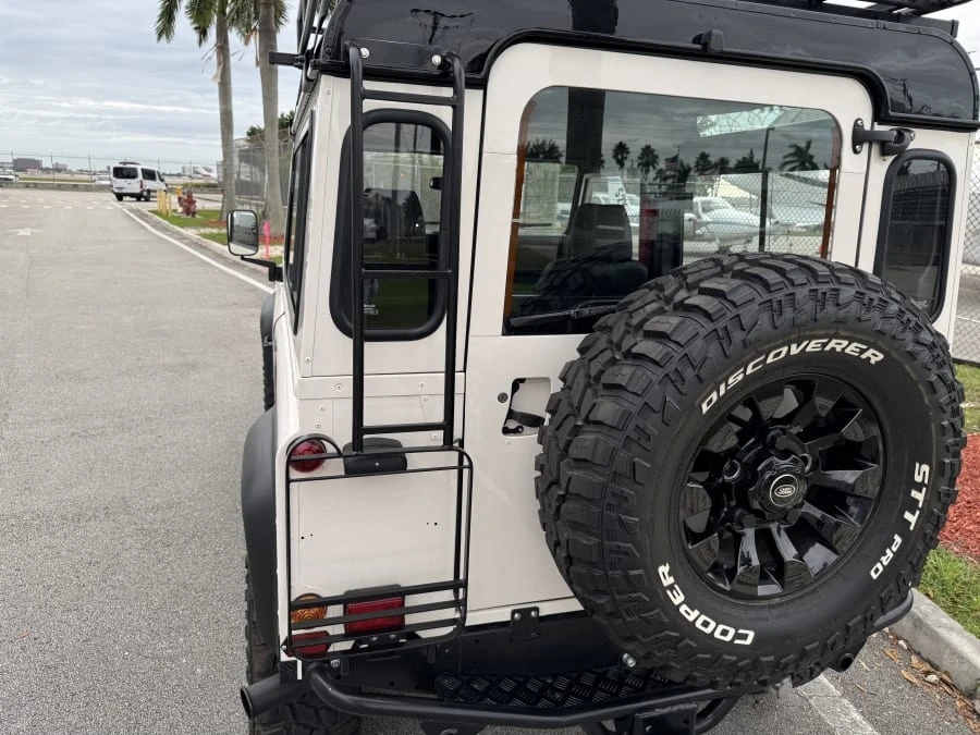 1997 Land Rover Defender 90 - Image 18 of 31
