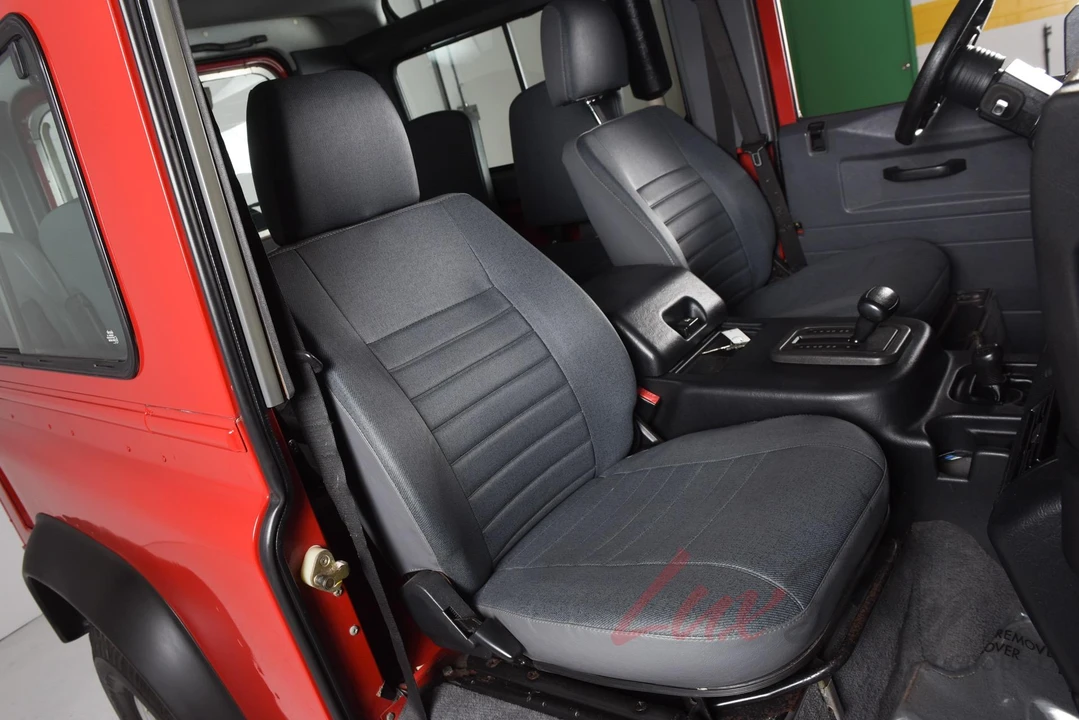 1997 Land Rover Defender 90 - Image 15 of 31