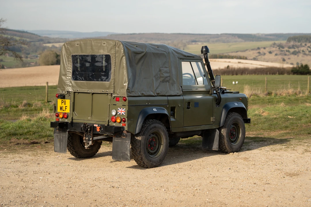 1997 Land Rover Defender 90 - Image 5 of 31